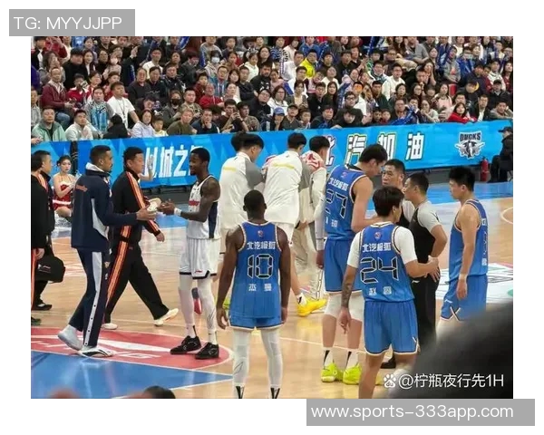 北京队火力全开开局四连胜三场得分均超136分展现强大进攻实力